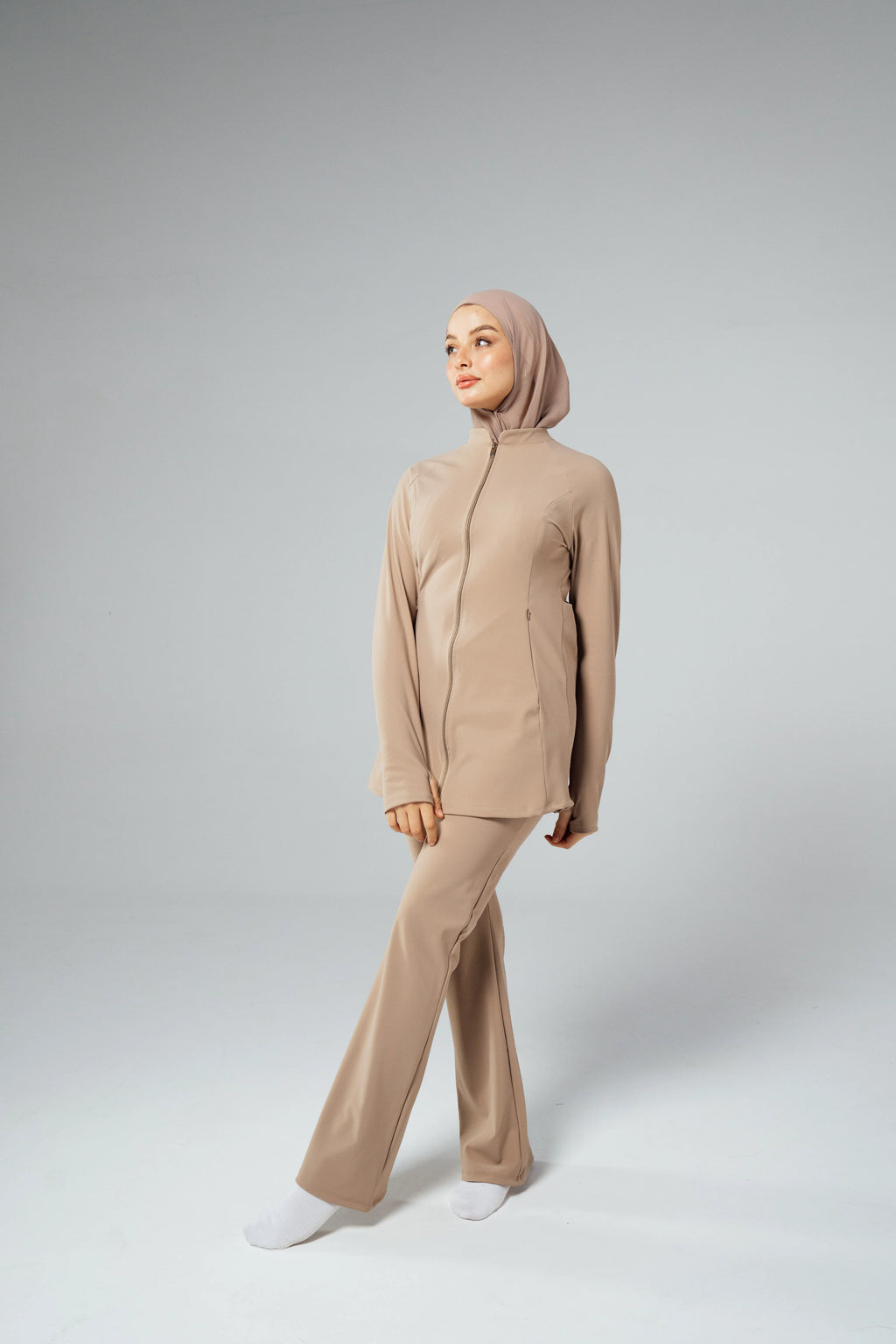 HAYA MODEST SET